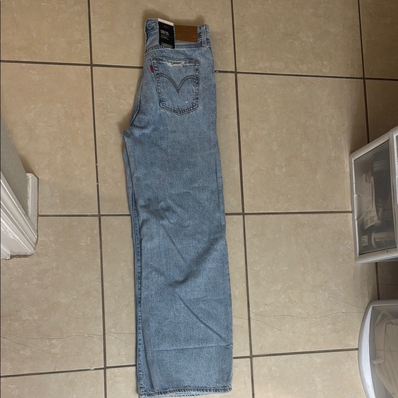 Women's Light Blue Distressed Jeans - Picture 4 of 7